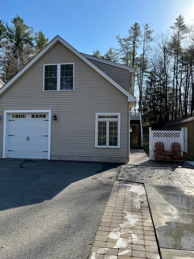 112 Leavitt Rd, Fremont, NH 03044 - Room for Rent in Fremont, NH ...