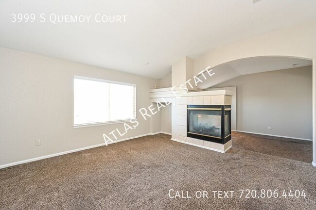 Building Photo - HOLIDAY SPECIAL! 2 WEEKS FREE RENT IF MOVE...