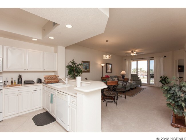 Building Photo - 250 Minorca Beach Way
