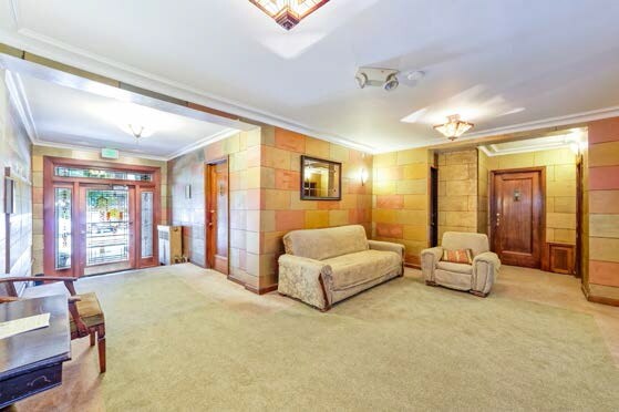 Vestíbulo - Chelan Apartments