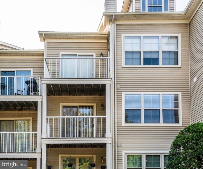 Foto del edificio - 2311 Falls Gable Ln
