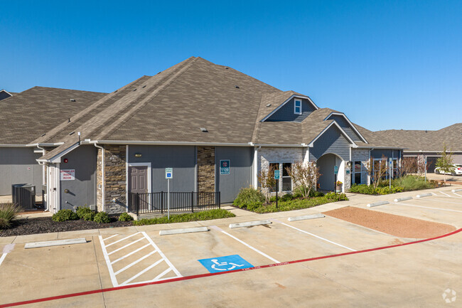 Leasing Office - Park Residences Plano