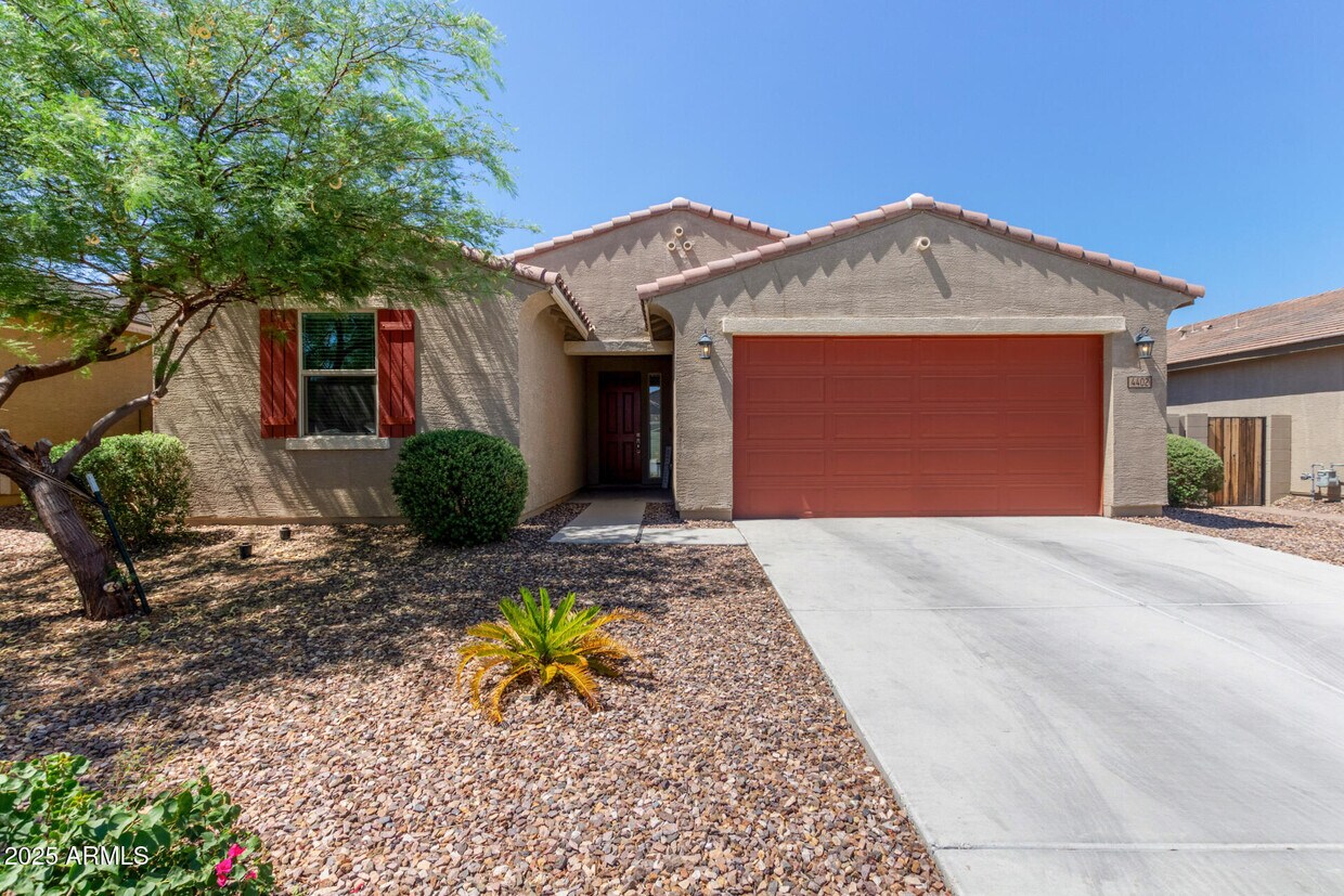 Primary Photo - 4402 Bush Bean Way