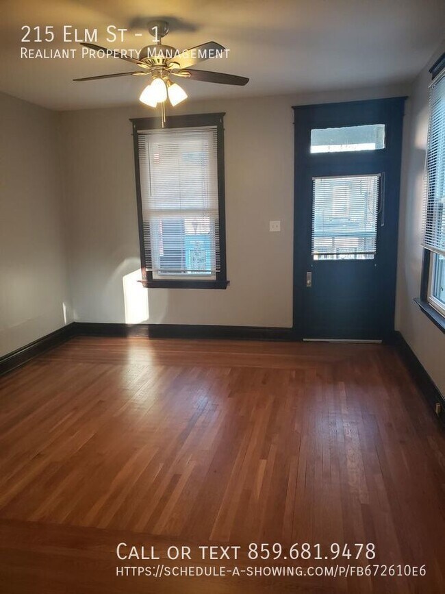 Building Photo - 215 Elm St