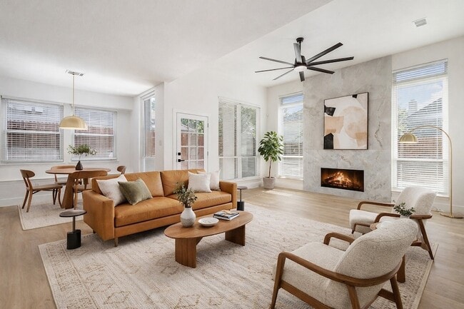 Photo - 7620 Worthing St House