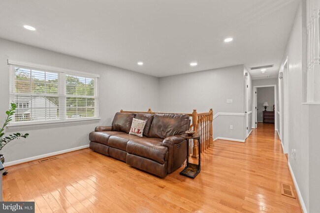 Foto del edificio - 5590 Neddleton Ave