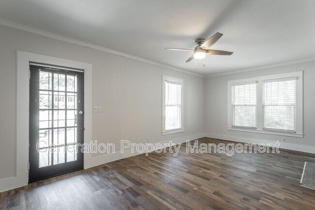 Building Photo - 1420 Hixson Pike