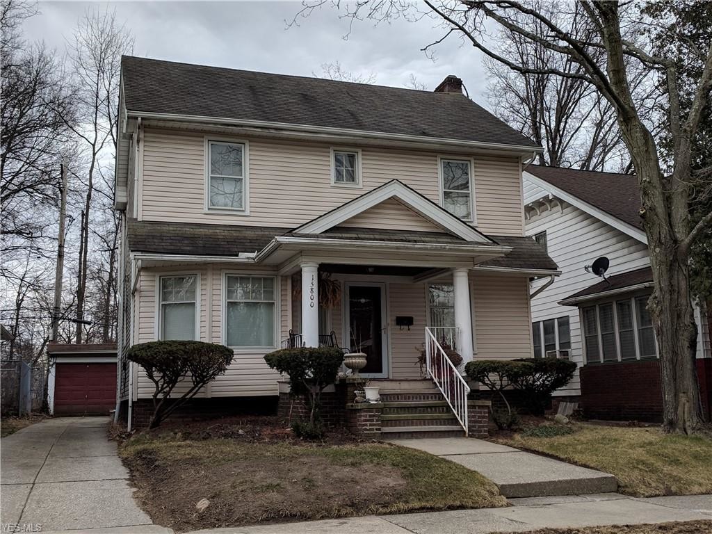 Foto principal - 15800 Hazel Rd