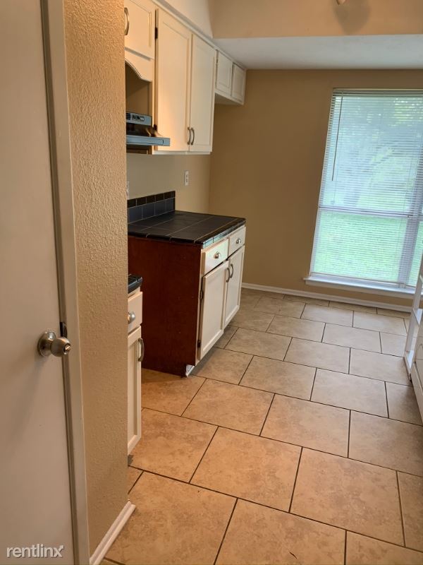Building Photo - 4 br, 2 bath House - 8410 Littleport