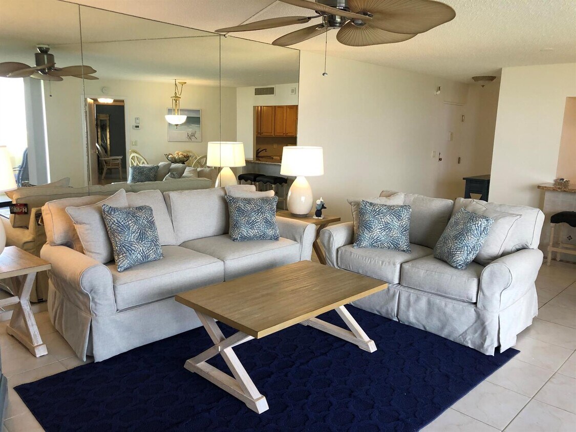 Primary Photo - 2800 N Ocean Dr