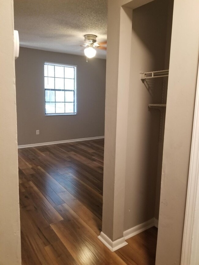 Photo - 7225 Buffalo Ave Townhome