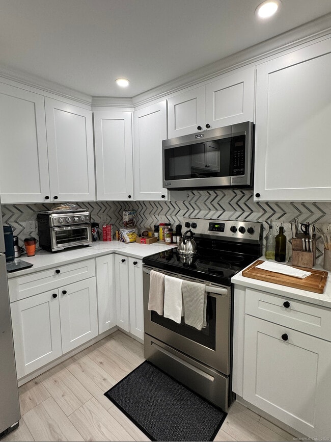 Building Photo - 1455 Madison Ave