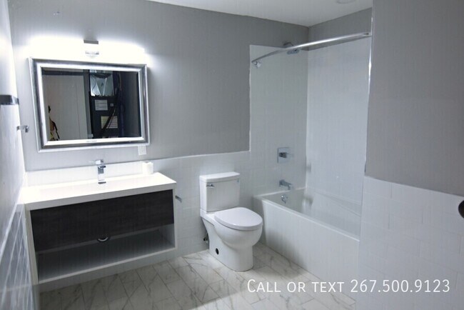 Foto del edificio - 1523 W Girard Ave