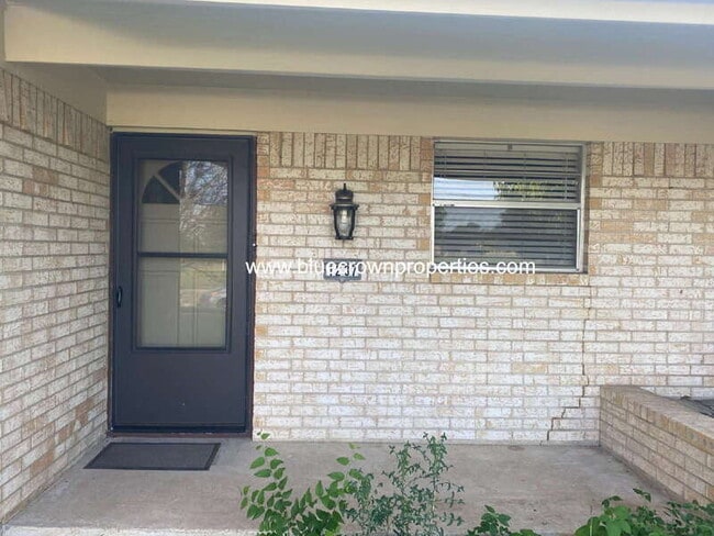 Building Photo - 1237 Mill Valley Dr
