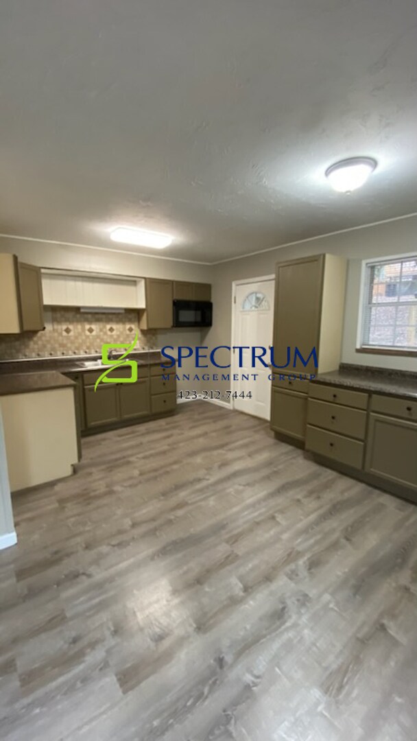 Foto del edificio - 1901 Valley View Dr