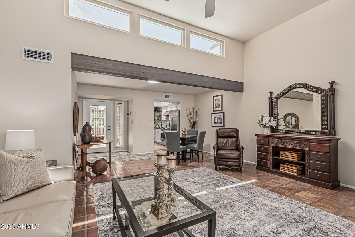 Foto principal - 18718 E Rio Ln