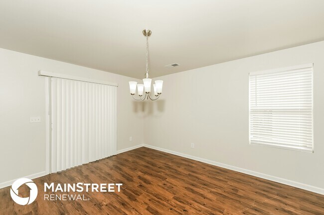 Foto del edificio - 925 Hawthorn Ln