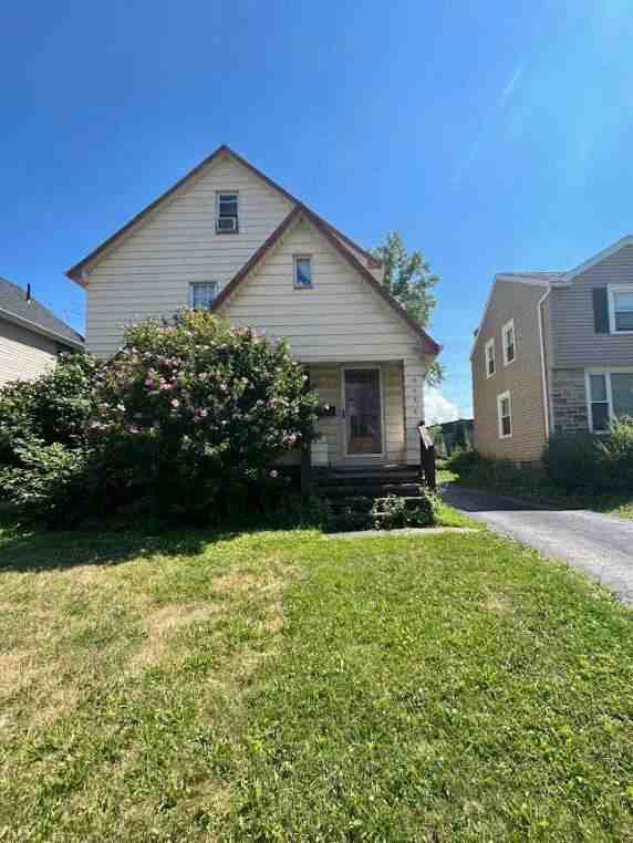 Primary Photo - 4538 Lilac Rd