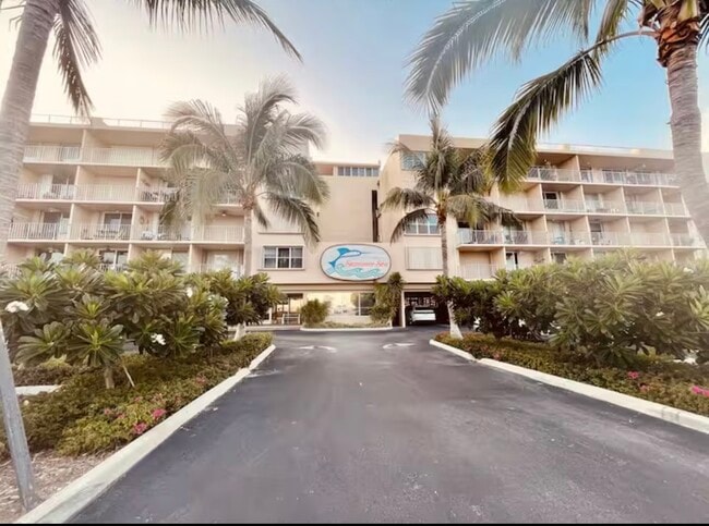 Building Photo - 88500 Overseas Hwy