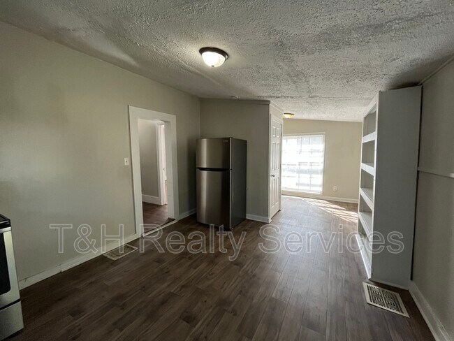 Foto del edificio - 1418 Linden St