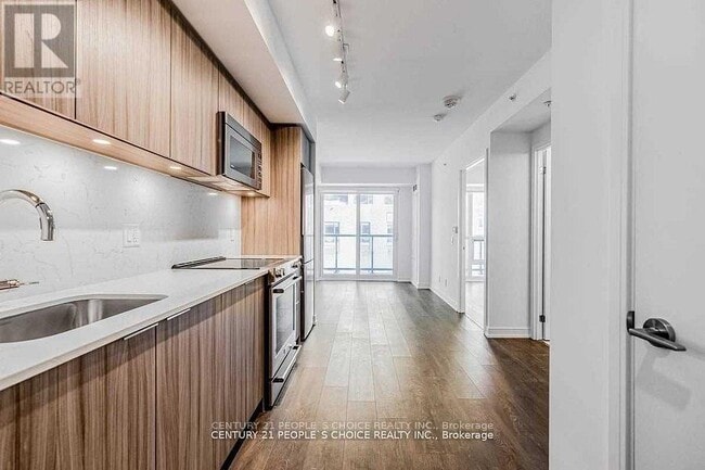 Photo du bâtiment - 30 Samuel Wood Wy