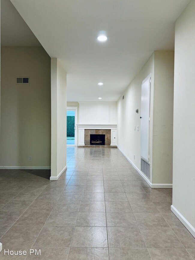 Foto del edificio - 4 br, 2 bath House - 10536 Perch Ave