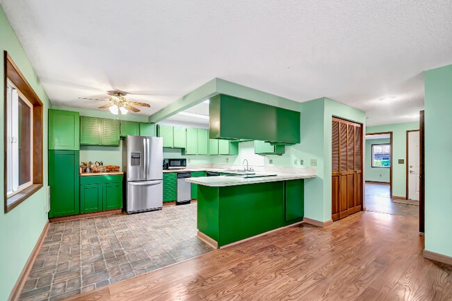 Foto del edificio - 1001 NW 132nd St