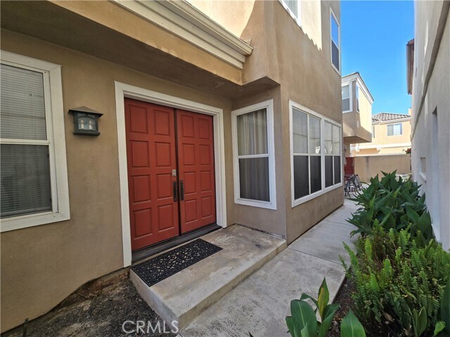 Foto del edificio - 624 Goldenwest St