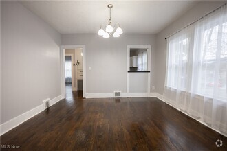 Building Photo - 1235 18th St NW