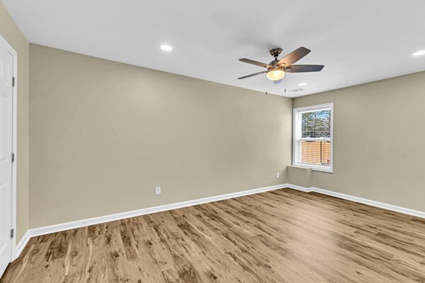 Building Photo - 7194 Demeter Dr