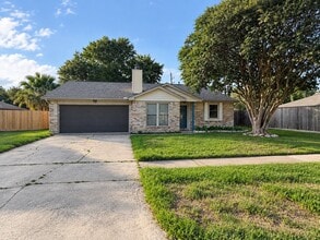 Building Photo - 21311 Greenham Dr
