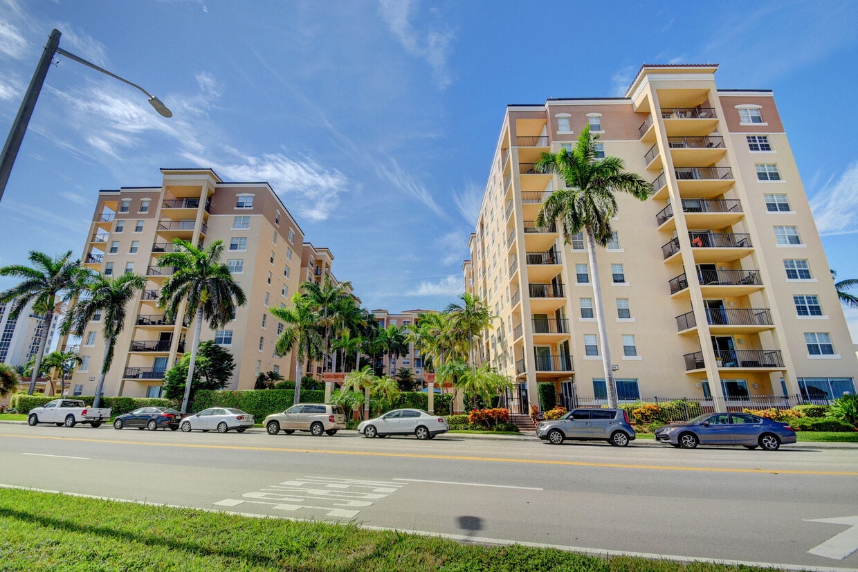 1801 N Flagler Dr Unit 306, West Palm Beach, FL 33407 Condo for Rent