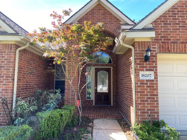 Foto del edificio - 18207 Linden Forest Ln