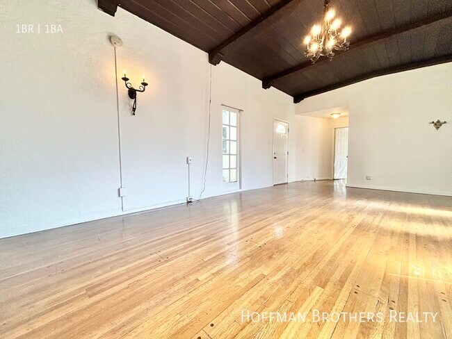 Foto del edificio - 415 S Coronado St