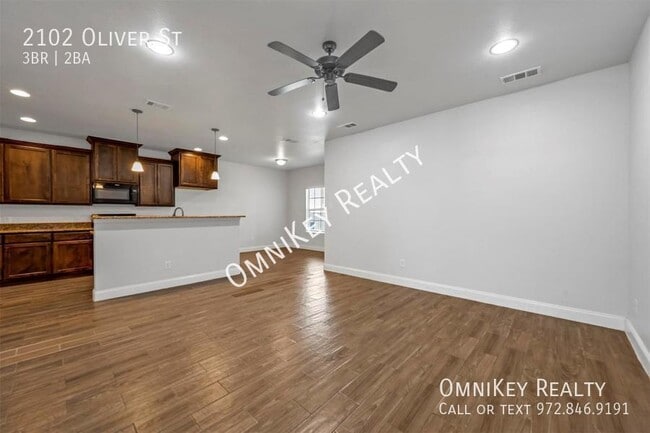 Foto del edificio - 2102 Oliver St