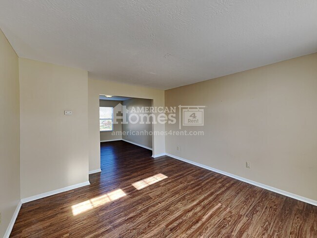 Building Photo - 7427 Park Bend Drive