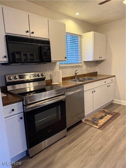 Building Photo - 193 Surrey Ln