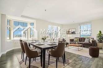 Building Photo - 525 W Lafayette Blvd