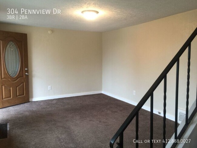 Foto del edificio - 3 bedroom 2 bath Penn Hills