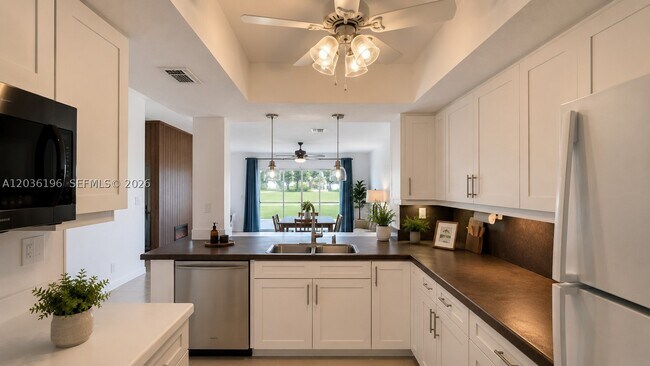 Foto del edificio - 6554 NW 98th Terrace