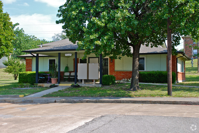 Foto del edificio - Azle Village Apartments