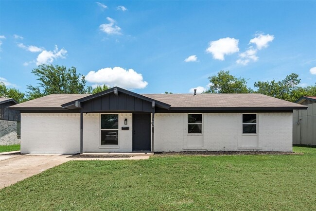 Foto del edificio - 1650 Bending Oaks Trail