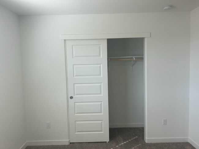 Foto del edificio - 12597 Ironbow Wy