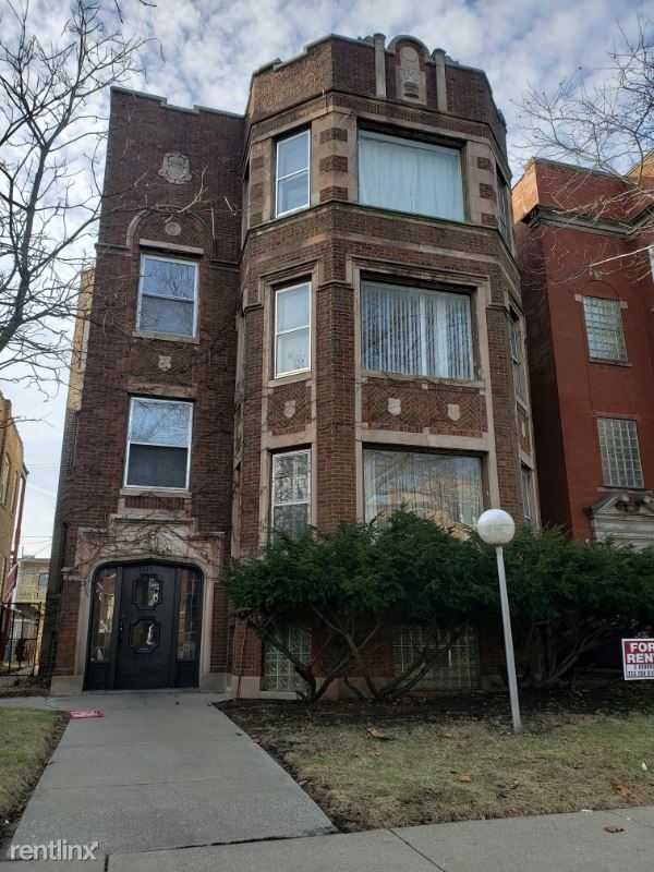 Primary Photo - 8010 S St Lawrence Ave