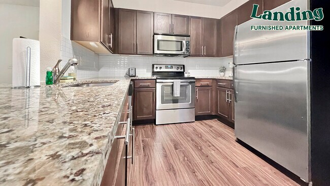 Foto del edificio - 540 Trinity Ln N