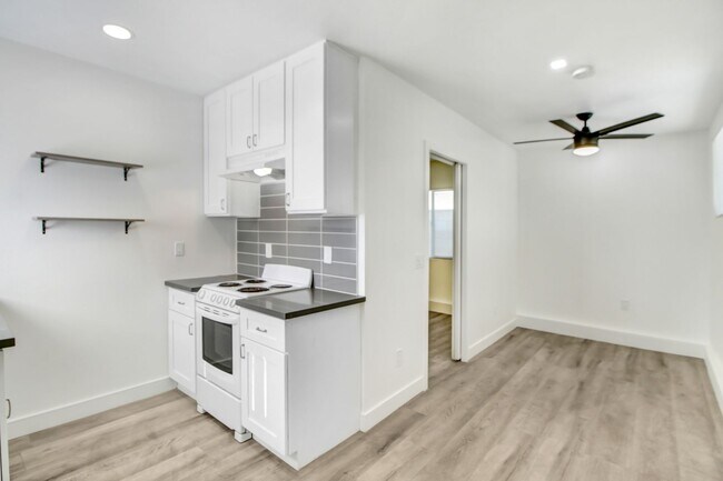 Building Photo - Luxury 1 Bedroom, 1 Bathroom ADU (Accessor...