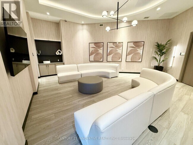 Building Photo - 8020 Derry Rd