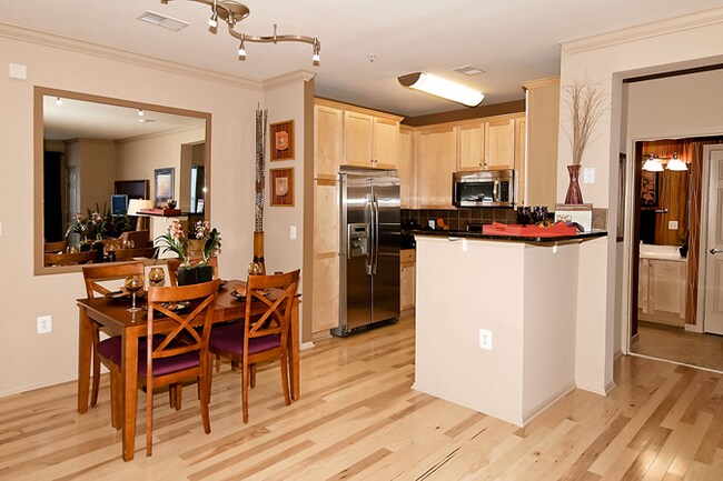 Foto del edificio - 11750 Old Georgetown Rd