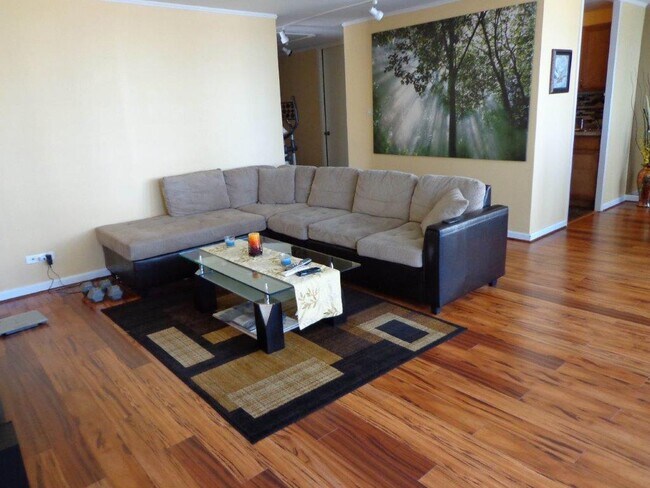 Foto del edificio - 5740 N Sheridan Rd
