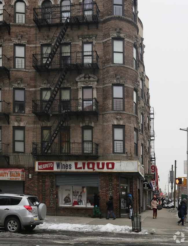Foto del edificio - 369 Mother Gaston Blvd